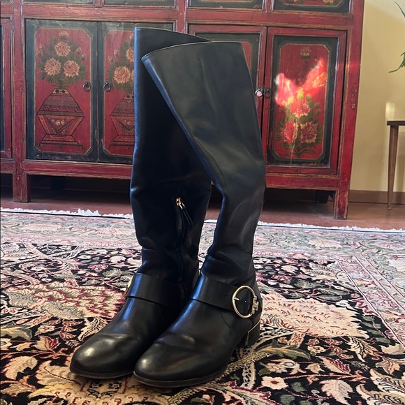Tory Burch Black Leather Heeled Boots - Picture 2 of 16